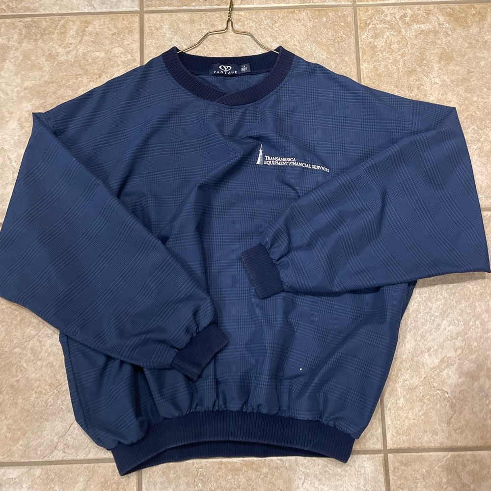 Vantage vintage windbreaker pullover